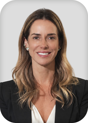 Paula Lima Hyppolito Oliveira